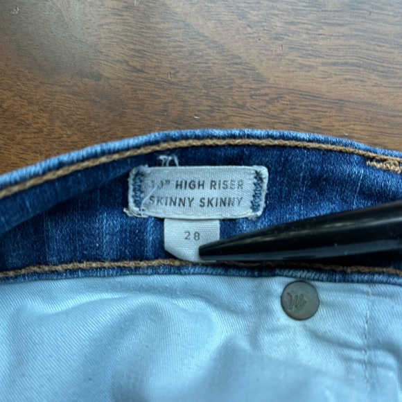 Madewell 10" Skinny High Riser Denim Shorts Button Front - Picture 11 of 13